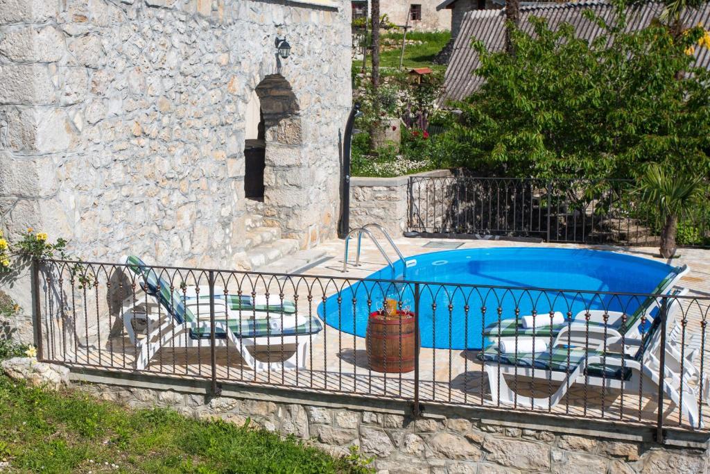 Villa Sirotnjak Ловран Екстериор снимка